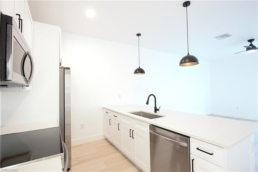 Englewood, Florida 34224, United States, 3 Bedrooms Bedrooms, ,2 BathroomsBathrooms,Residential,Active,169696