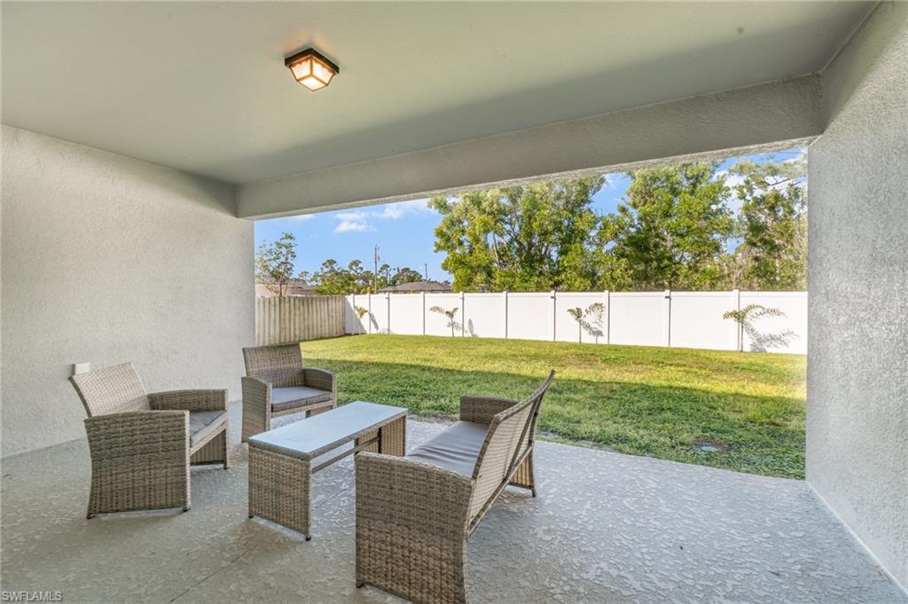 4732 NW 39th AVE