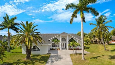 2228 SW 43rd ST, Cape Coral, FL 33914 - #: 224037510