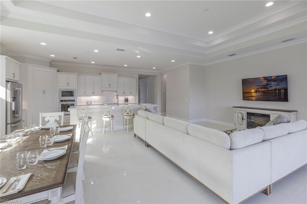 Naples, Florida 34113, United States, 4 Bedrooms Bedrooms, ,4 BathroomsBathrooms,Residential,Active,2619