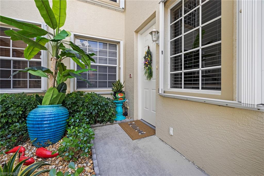 5121 W Hyde Park CT 203