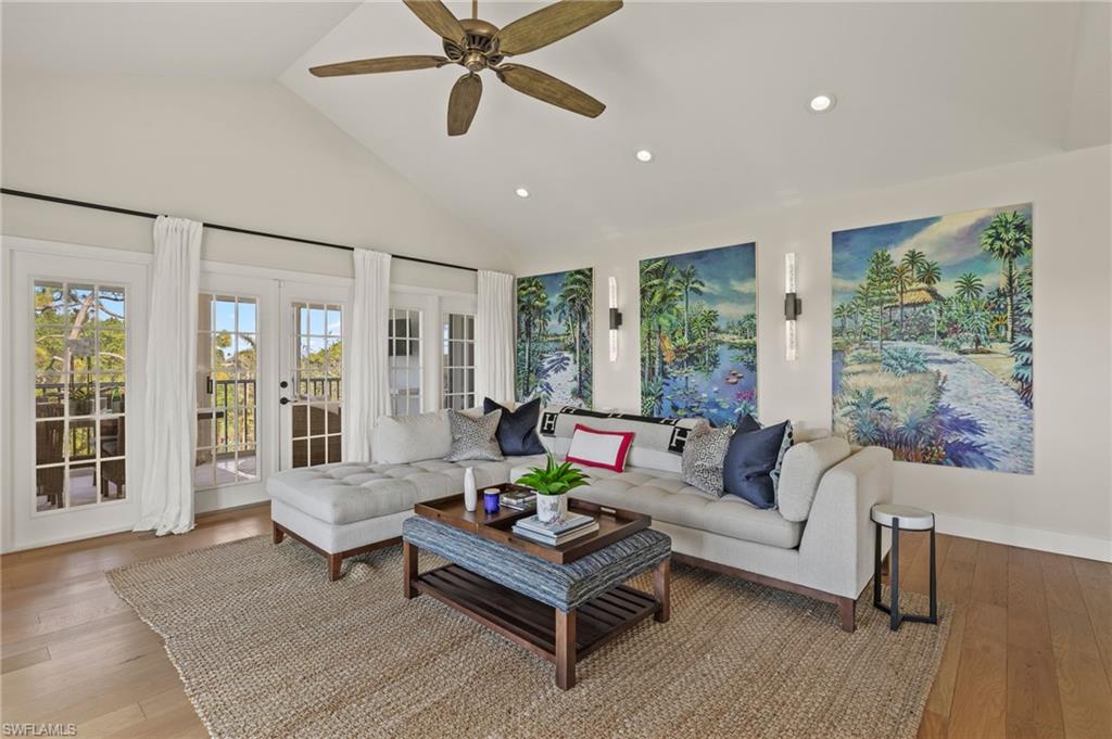 4460 YACHT HARBOR DR
