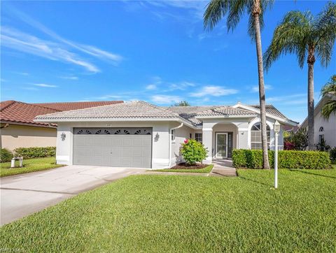 237 Countryside DR, Naples, FL 34104 - #: 224035047