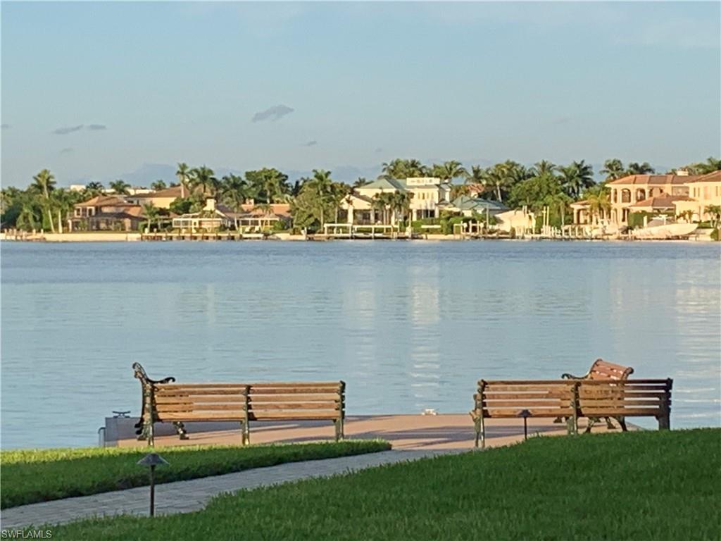 Naples, Florida 34103, United States, 1 Bedroom Bedrooms, ,2 BathroomsBathrooms,Residential,Pending,87510