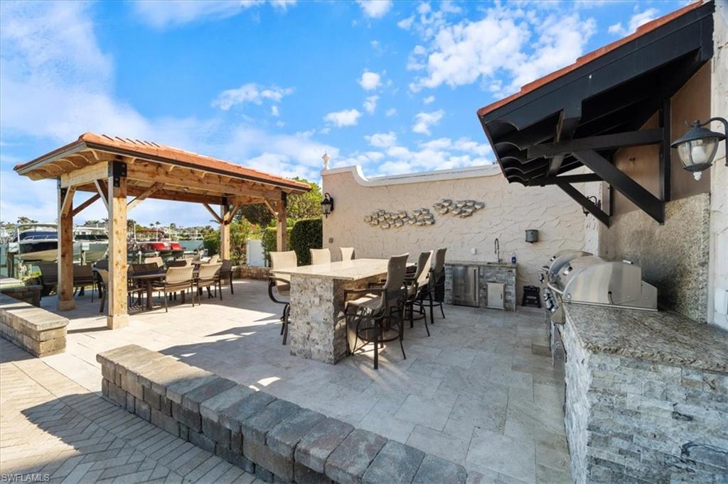 Naples, Florida 34103, United States, 2 Bedrooms Bedrooms, ,2 BathroomsBathrooms,Residential,Active,26827