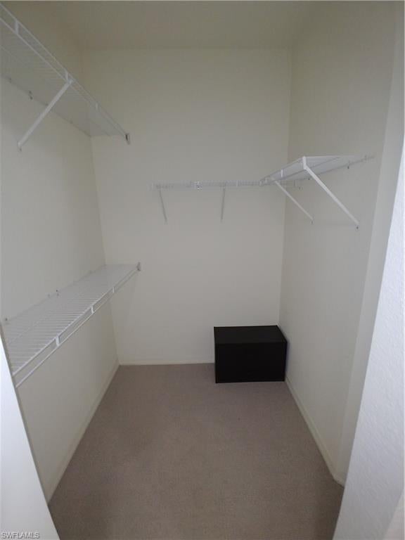 20140 Estero Gardens CIR 204