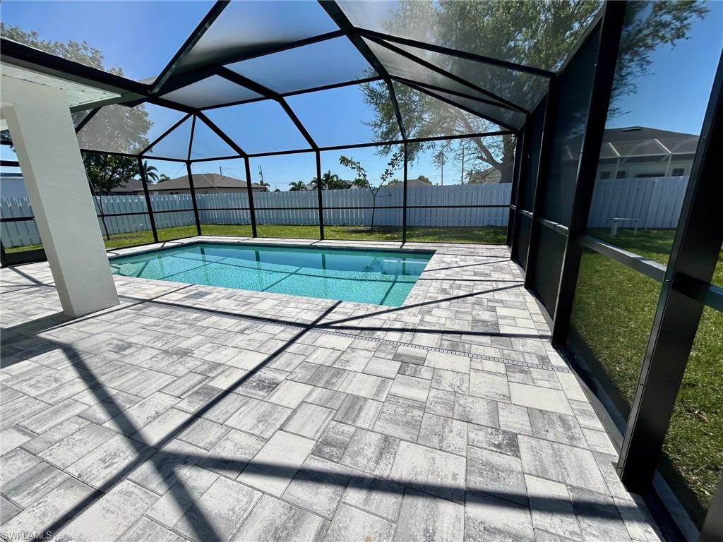 624 NW 15th ST