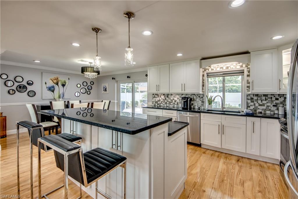 1453 SE 15th ST