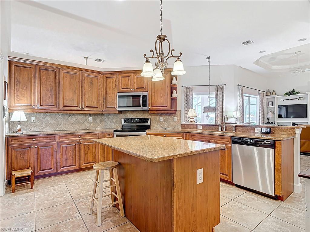 Fort Myers, Florida 33913, United States, 3 Bedrooms Bedrooms, ,3 BathroomsBathrooms,Residential,Active,169025