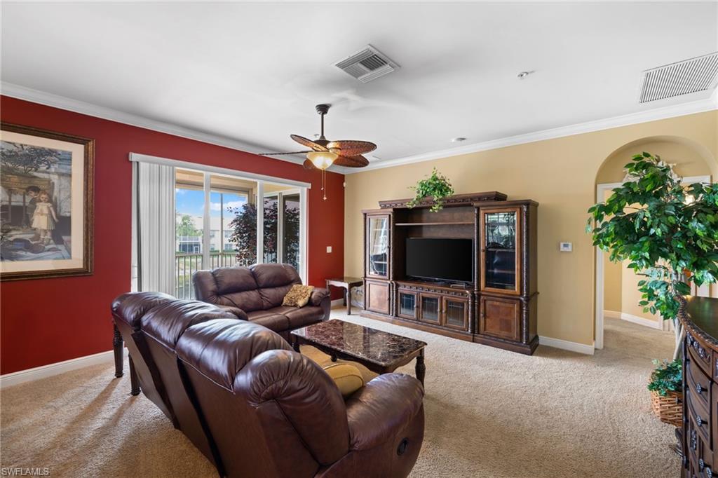 5670 Chelsey LN 201