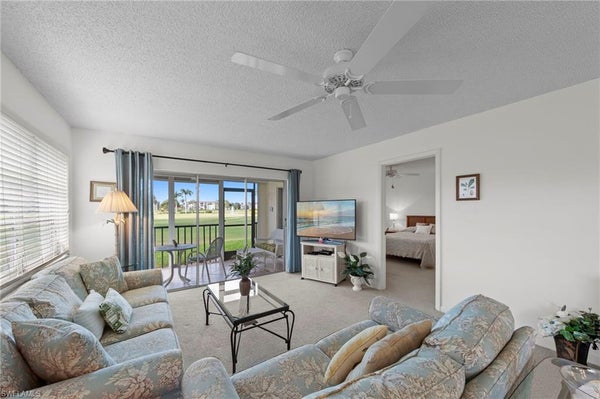 29 HIGH POINT CIR E APT 101, NAPLES, FL 34103 - Image 7ac0ebbbabcdee8e041866b23471fefb/2643480571