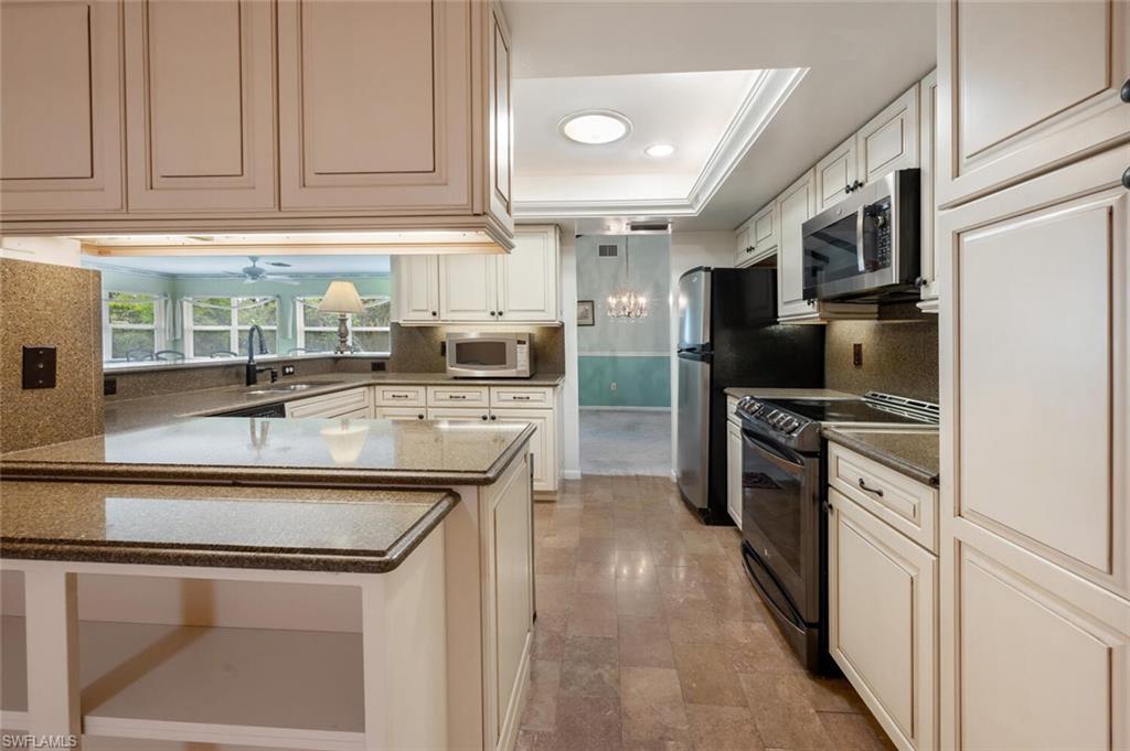 Bonita Springs, Florida 34135, United States, 3 Bedrooms Bedrooms, ,3 BathroomsBathrooms,Residential,Active,146887