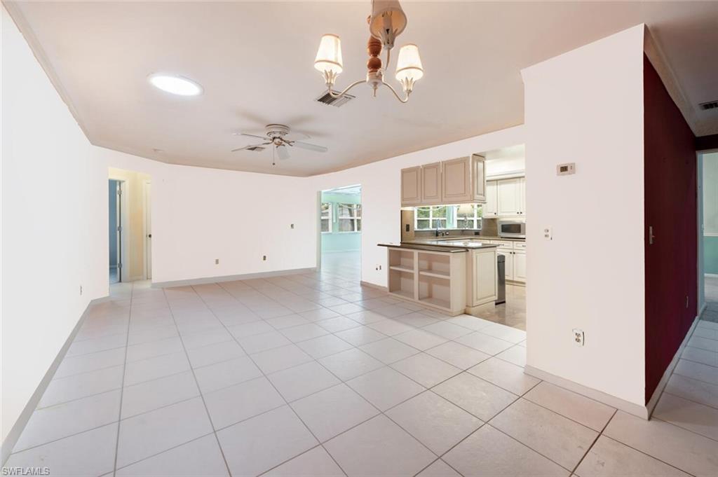 Bonita Springs, Florida 34135, United States, 3 Bedrooms Bedrooms, ,3 BathroomsBathrooms,Residential,Active,146887