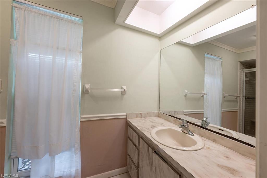 Bonita Springs, Florida 34135, United States, 3 Bedrooms Bedrooms, ,3 BathroomsBathrooms,Residential,Active,146887