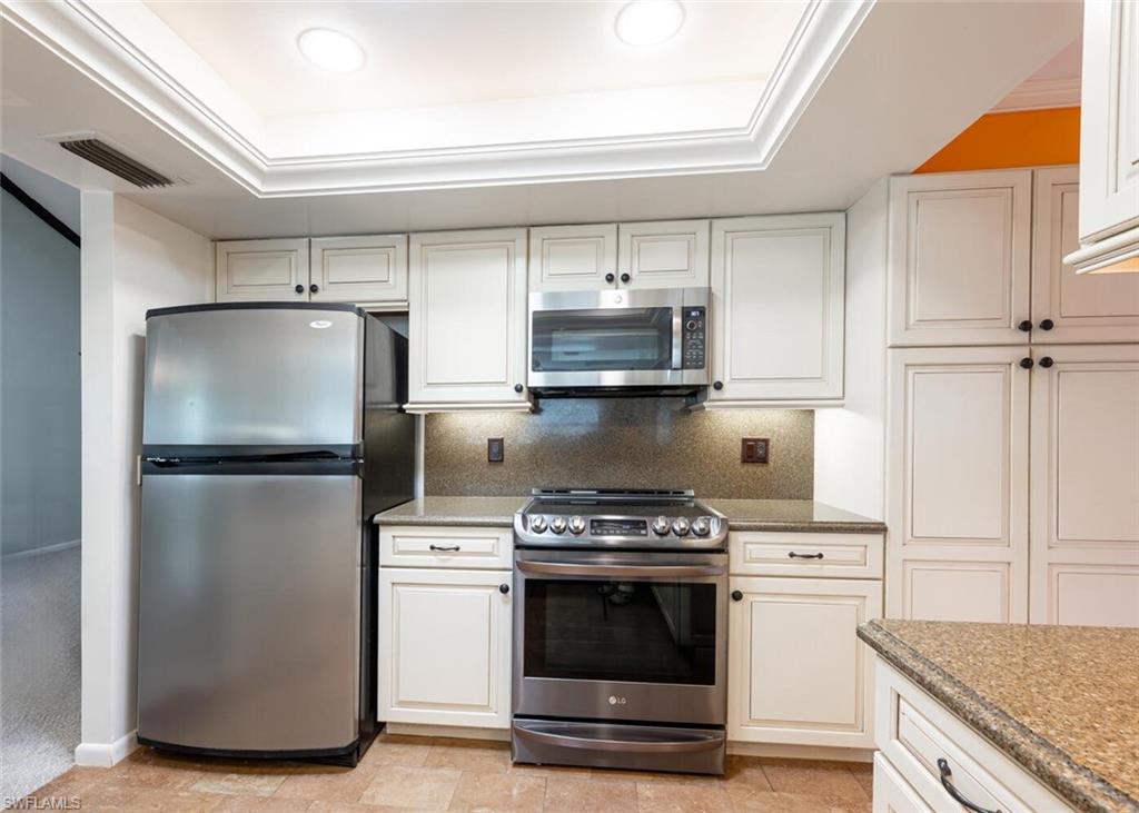 Bonita Springs, Florida 34135, United States, 3 Bedrooms Bedrooms, ,3 BathroomsBathrooms,Residential,Active,146887