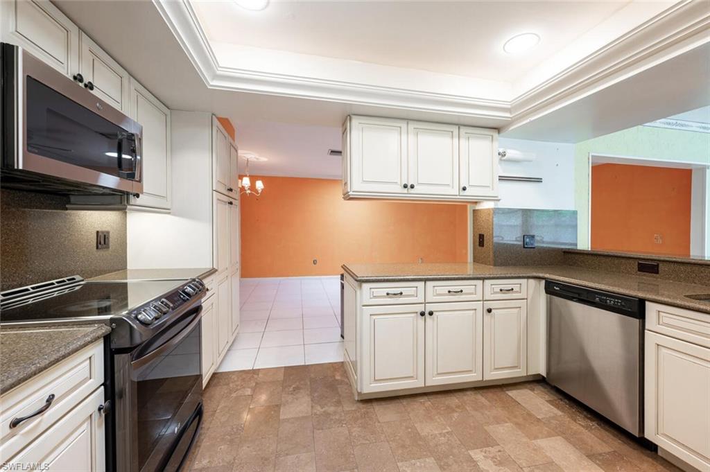 Bonita Springs, Florida 34135, United States, 3 Bedrooms Bedrooms, ,3 BathroomsBathrooms,Residential,Active,146887