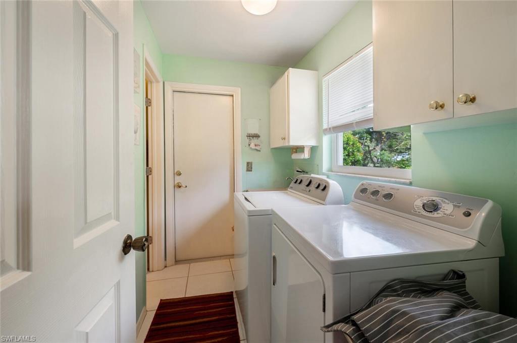 Bonita Springs, Florida 34135, United States, 3 Bedrooms Bedrooms, ,3 BathroomsBathrooms,Residential,Active,146887