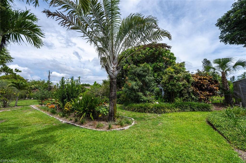 Bonita Springs, Florida 34135, United States, 3 Bedrooms Bedrooms, ,3 BathroomsBathrooms,Residential,Active,146887