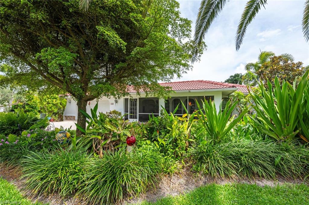 Bonita Springs, Florida 34135, United States, 3 Bedrooms Bedrooms, ,3 BathroomsBathrooms,Residential,Active,146887