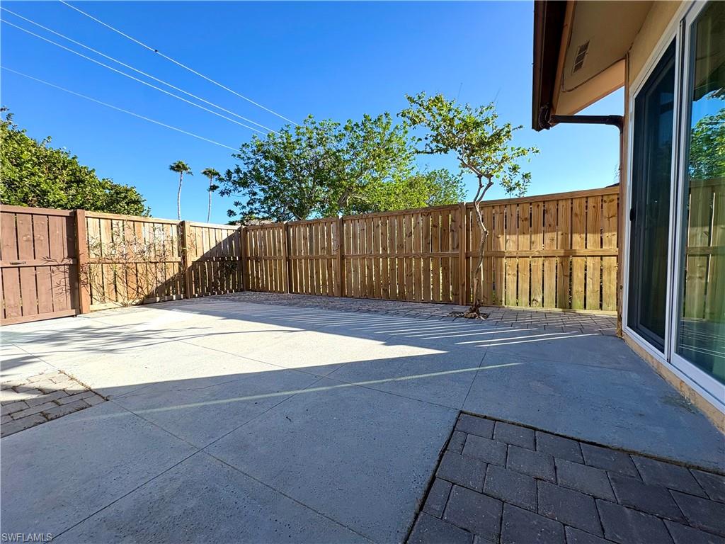 6342 Royal Woods DR