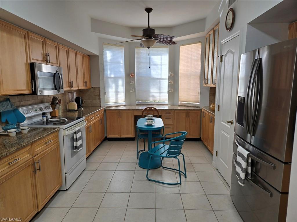 Bonita Springs, Florida 34135, United States, 2 Bedrooms Bedrooms, ,2 BathroomsBathrooms,Residential,Active,41646