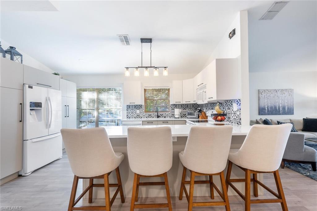 Naples, Florida 34109, United States, 3 Bedrooms Bedrooms, ,2 BathroomsBathrooms,Residential,Active,87519