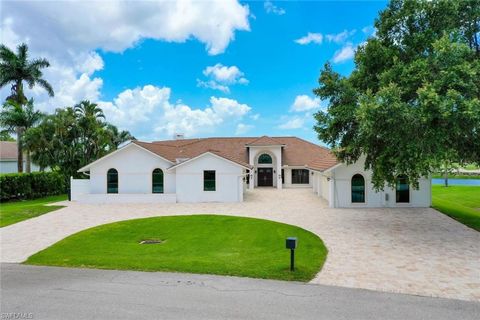 8060 Glenfinnan CIR FORT MYERS FL 33912