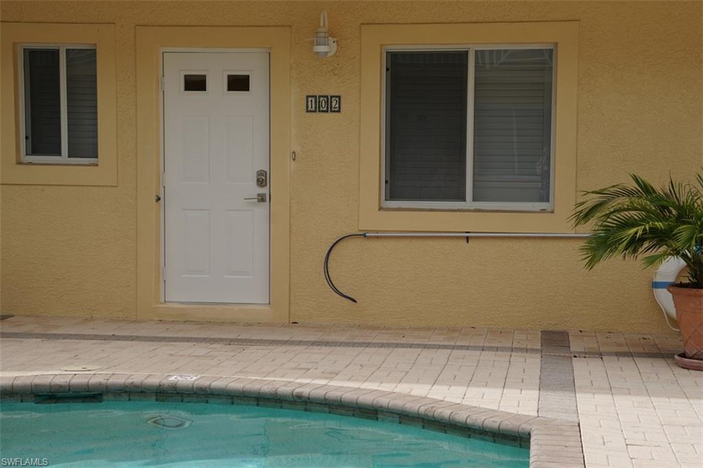 Naples, Florida 34102, United States, 1 Bedroom Bedrooms, ,1 BathroomBathrooms,Residential,Active,64329