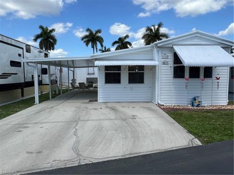 11182 Sunglow LN, Fort Myers, FL 33908 - #: 224024230