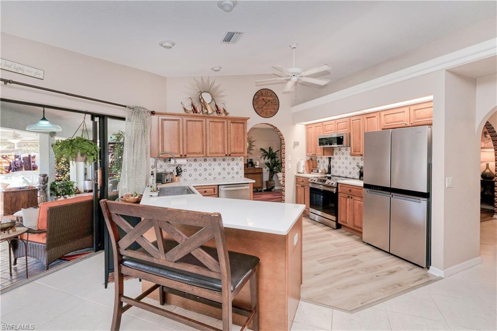 28427 Sabal Palm DR