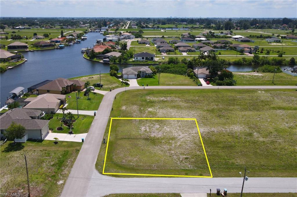 1249 NW 35th PL