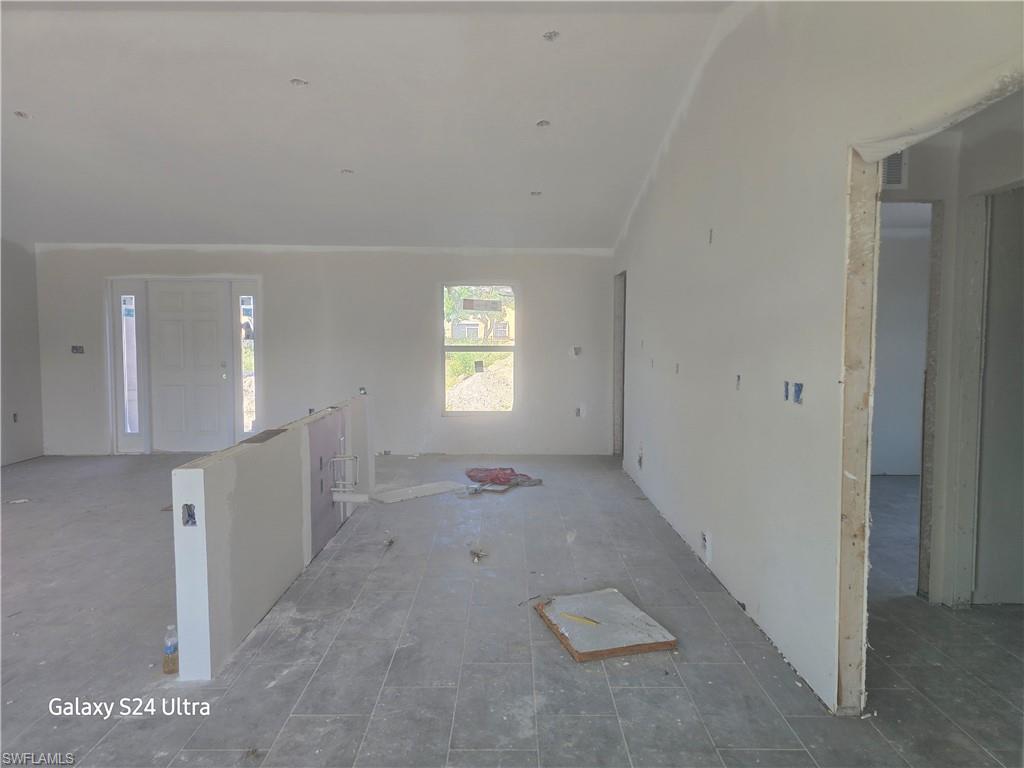 4214 NE 23rd PL