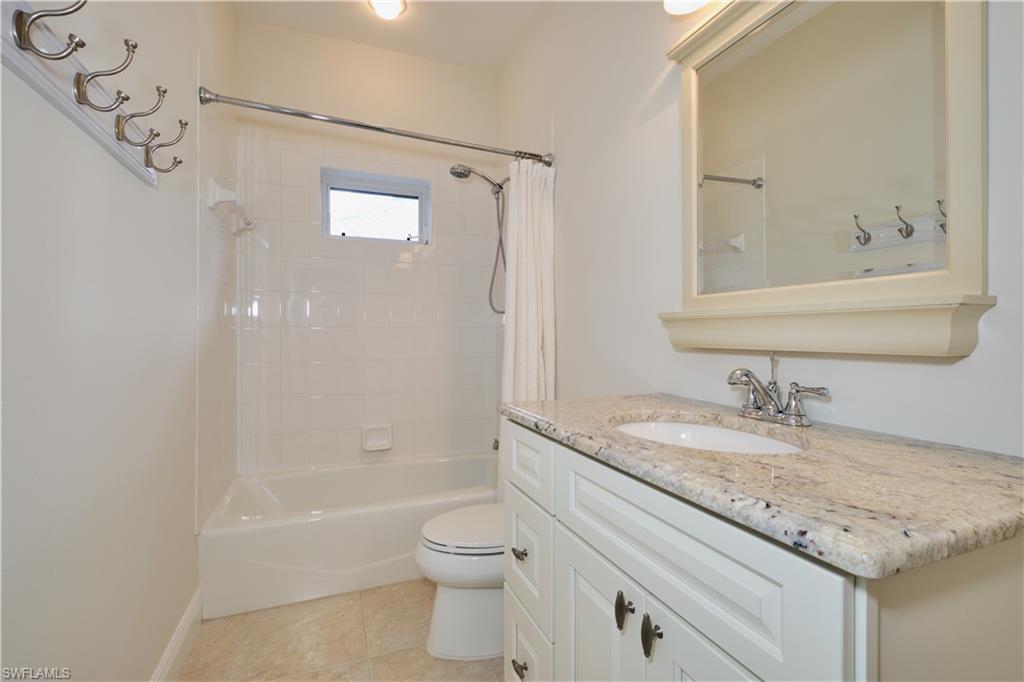 Fort Myers, Florida 33908, United States, 4 Bedrooms Bedrooms, ,4 BathroomsBathrooms,Residential,Contingent,154435