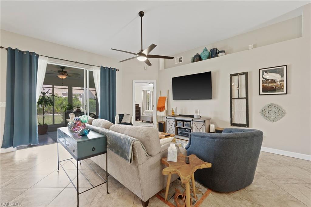 8095 Breton CIR