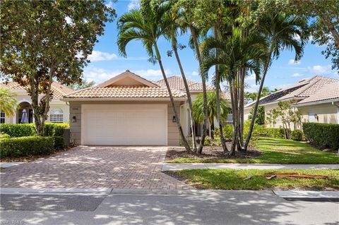 3746 Whidbey WAY, Naples, FL 34119 - #: 224040841