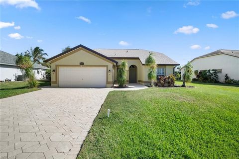 22360 Fountain Lakes BLVD ESTERO FL 33928