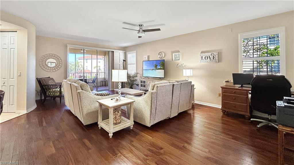 1133 Van Loon Commons CIR 205