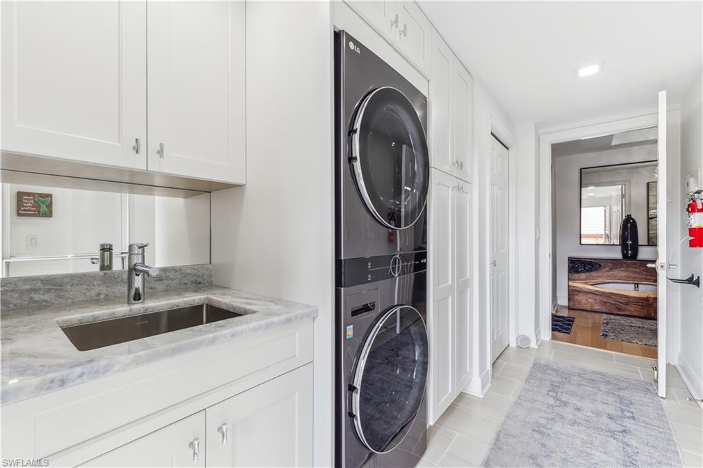 Fort Myers, Florida, 33908, United States, 3 Bedrooms Bedrooms, ,3 BathroomsBathrooms,Residential,Active,1884916