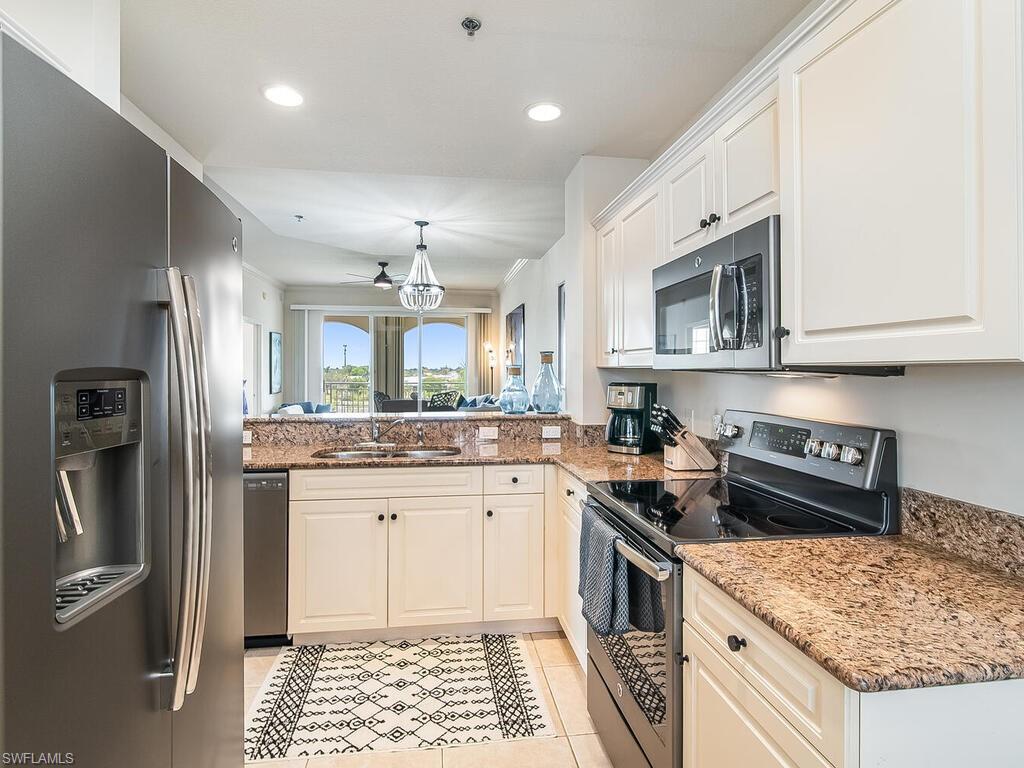 Marco Island, Florida 34145, United States, 2 Bedrooms Bedrooms, ,2 BathroomsBathrooms,Residential,Active,64516