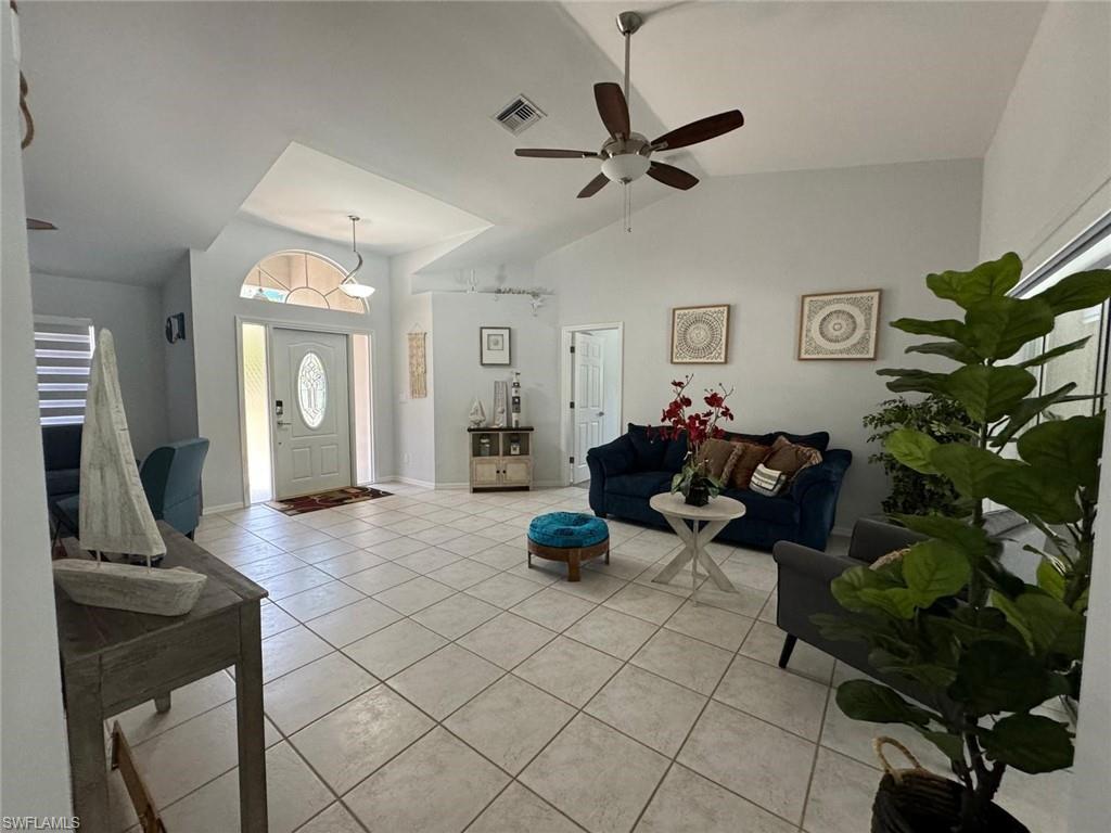 4356 Vanda DR