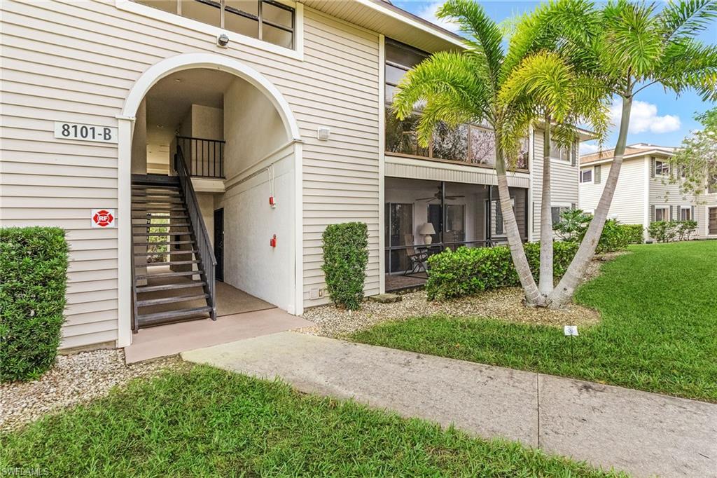 8101 S Woods CIR 12