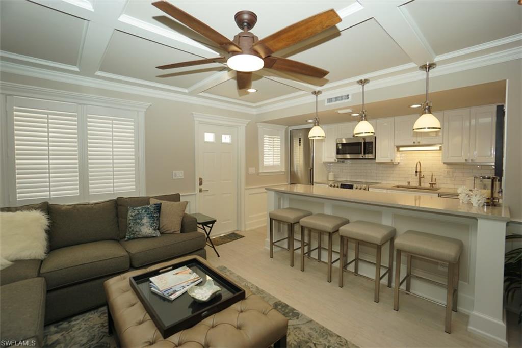 Naples, Florida 34102, United States, 1 Bedroom Bedrooms, ,1 BathroomBathrooms,Residential,Active,52956
