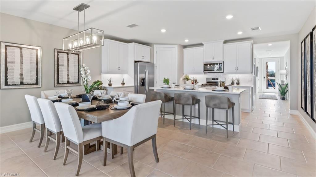 17704 SHADE TREE LOOP