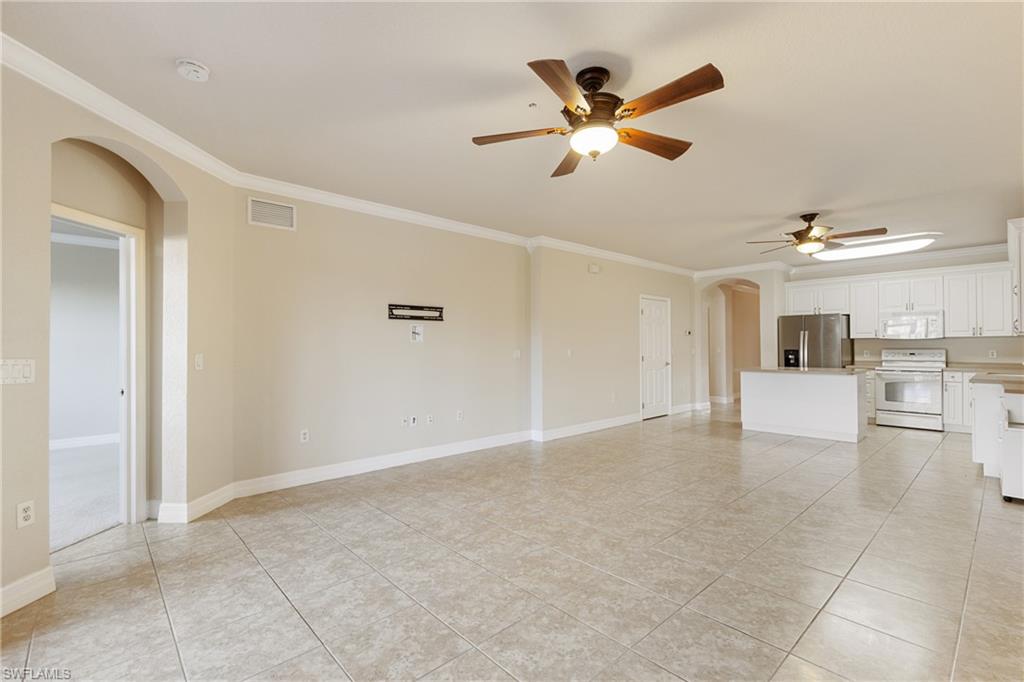 9621 Spanish Moss WAY 3813