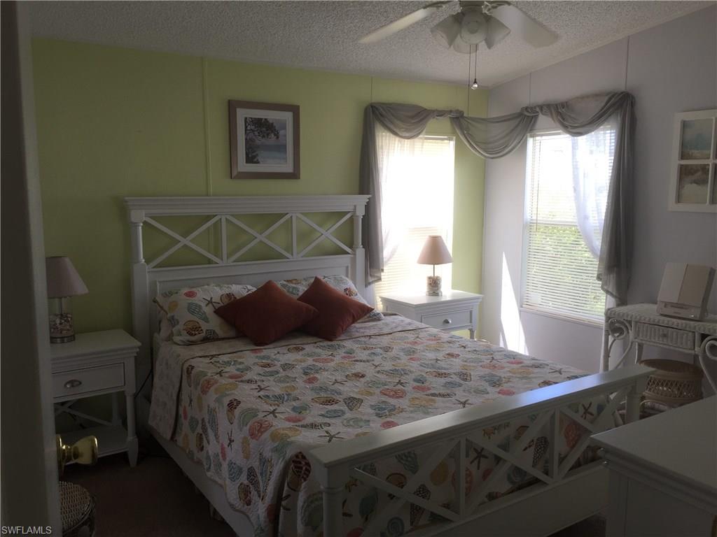 Naples, Florida 34104, United States, 2 Bedrooms Bedrooms, ,2 BathroomsBathrooms,Residential,Pending,121699