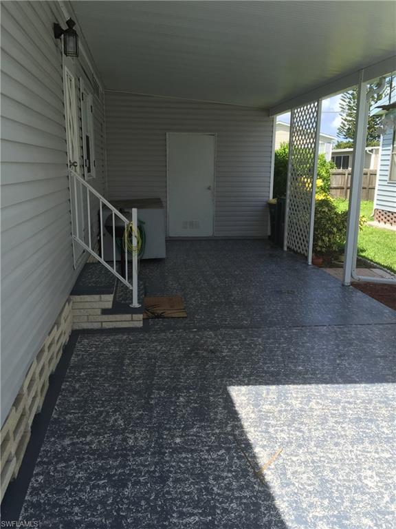 Naples, Florida 34104, United States, 2 Bedrooms Bedrooms, ,2 BathroomsBathrooms,Residential,Pending,121699