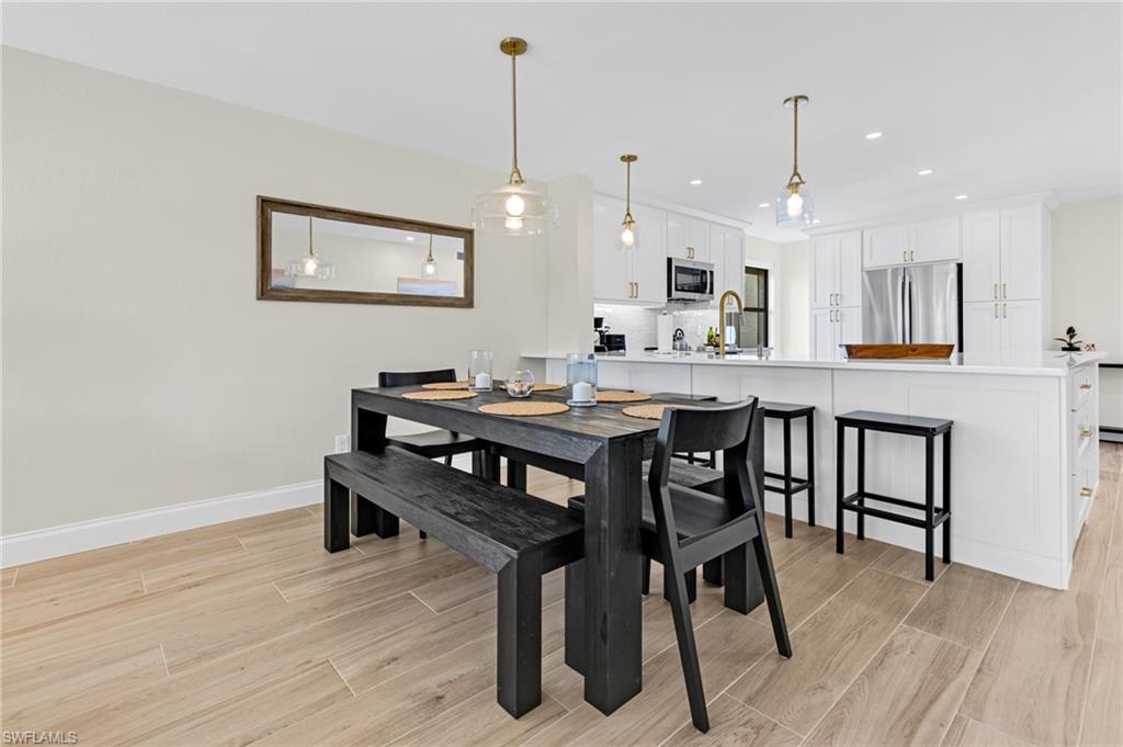 Fort Myers, Florida 33908, United States, 2 Bedrooms Bedrooms, ,2 BathroomsBathrooms,Residential,Active,56917