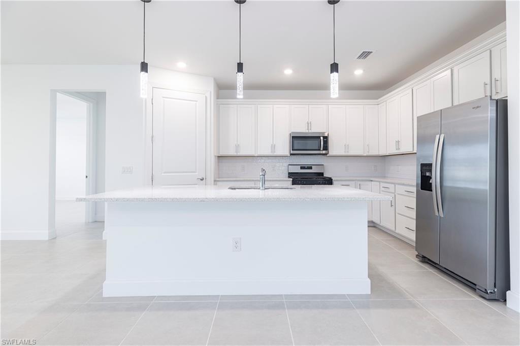 20198 Hartford BLVD