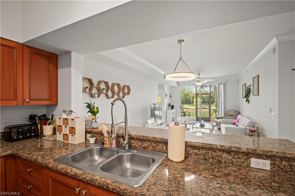 10121 Villagio Palms WAY 102
