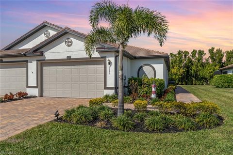 1127 S Town And River DR, Fort Myers, FL 33919 - #: 224016042